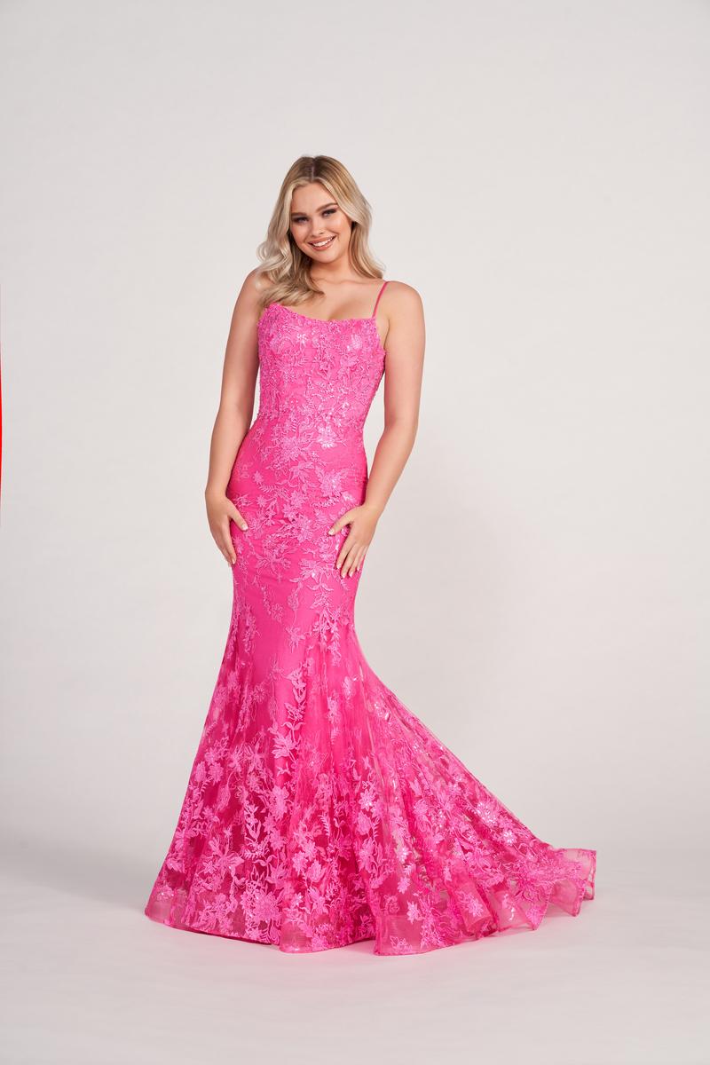 Ellie Wilde Long Lace Fitted Prom Dress EW34009