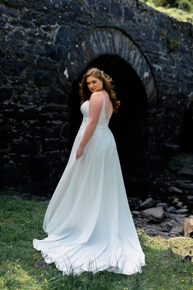 Wilderly Bride by Allure Dress F236