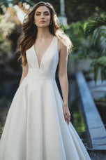 Madison James Bridal  Dress MJ501