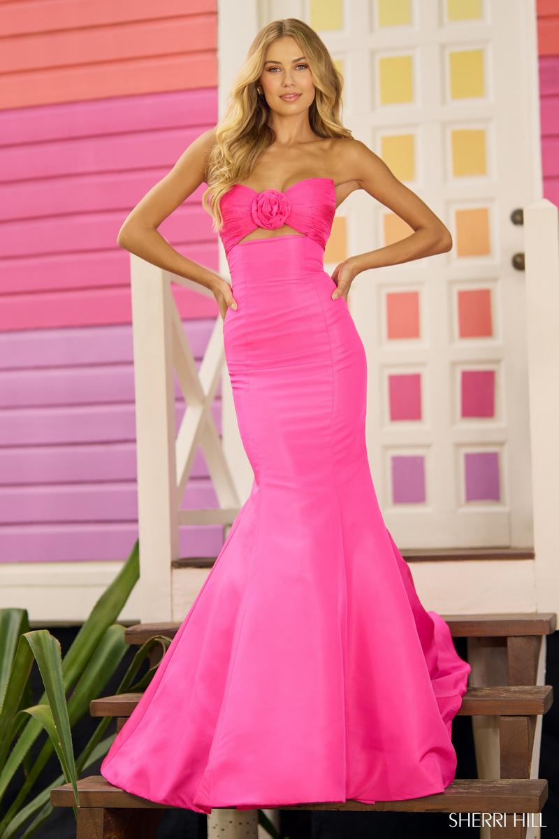 Formal Dress: 27658. Long, Strapless, Straight, Closed Back