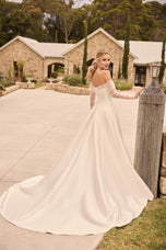 Sophia Tolli "Pearl" Bridal Gown Y3166