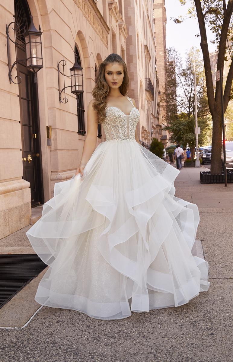 Blondie Nites Front Cut-Out Sweetheart Neck Ruffled Tulle Tiered Ball Gown